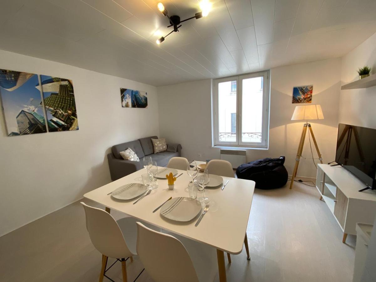 Les Cosy De Nancy - Mister Charles Sous Les Toits, Place Du Marche 4* ภายนอก รูปภาพ